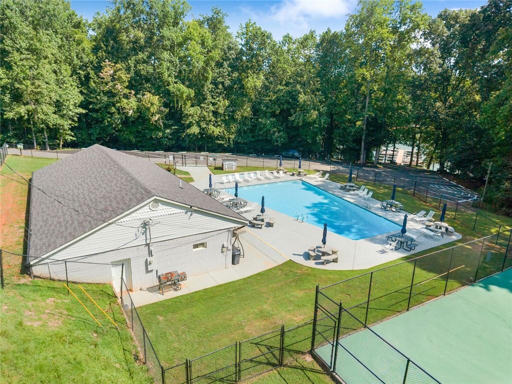6711 Wildwood Trail