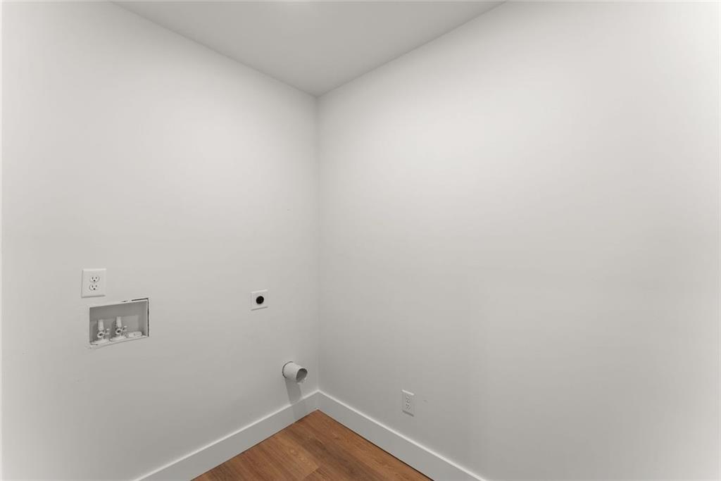 6711 Wildwood Trail