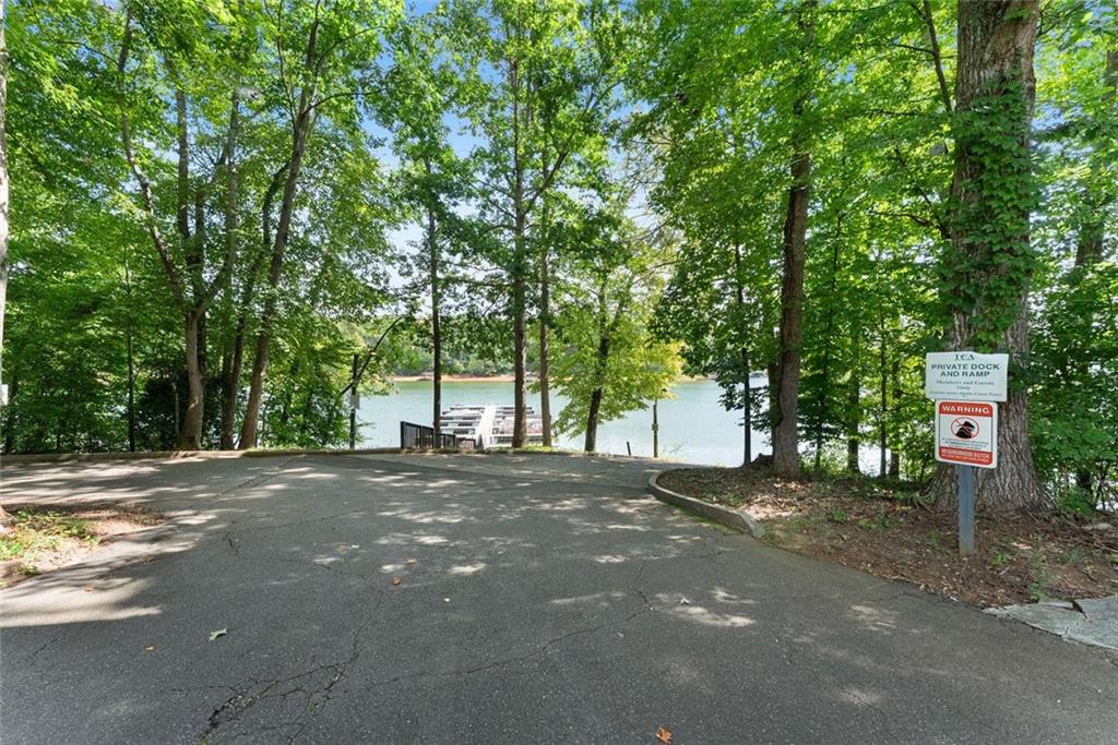 6711 Wildwood Trail