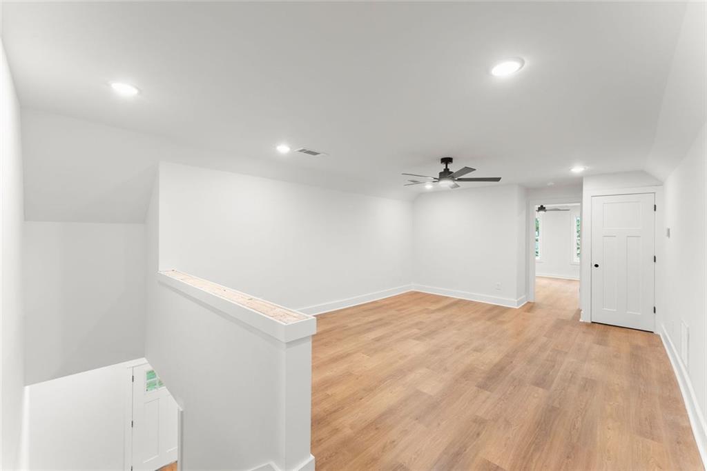 6711 Wildwood Trail