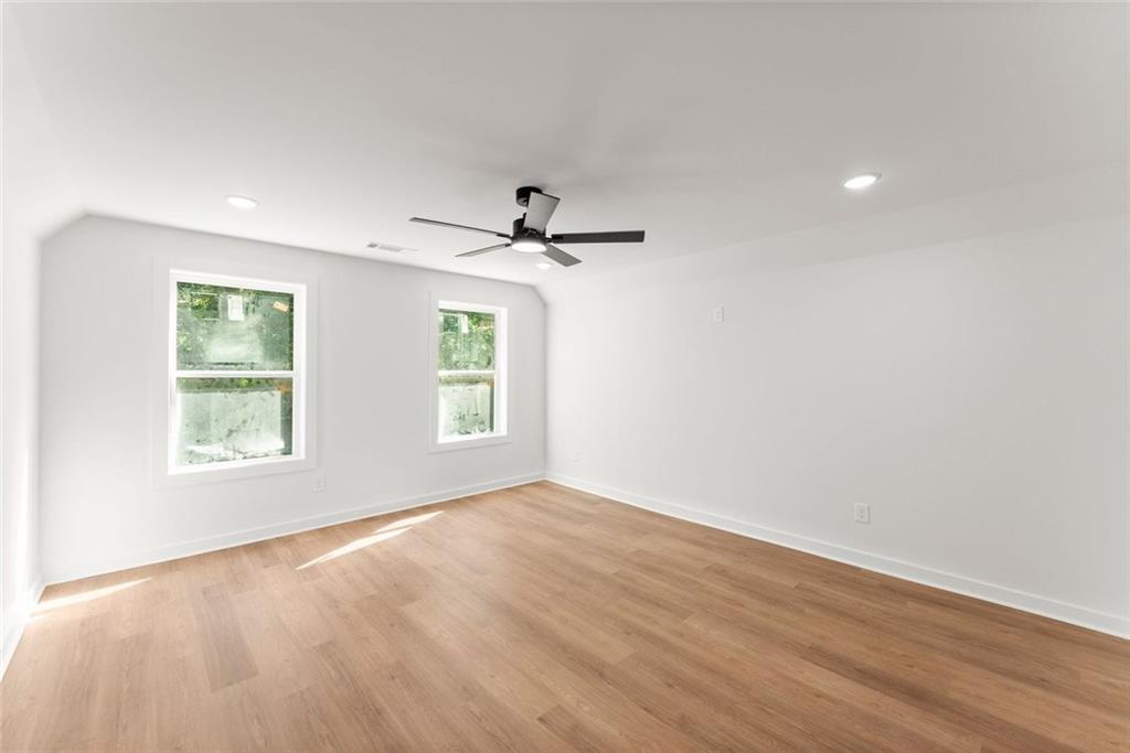 6711 Wildwood Trail