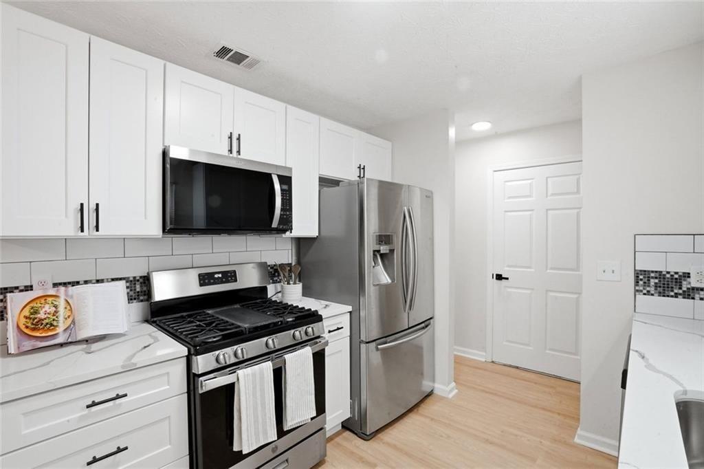 6839 Silver Maple Drive