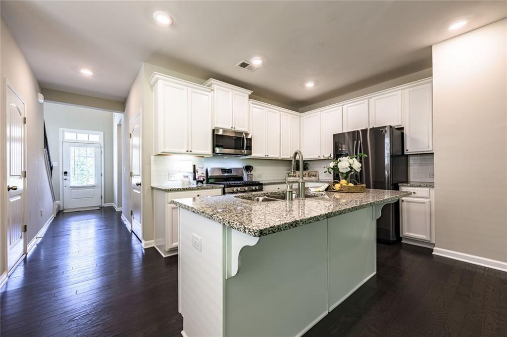 2790 Laurel Gate Lane