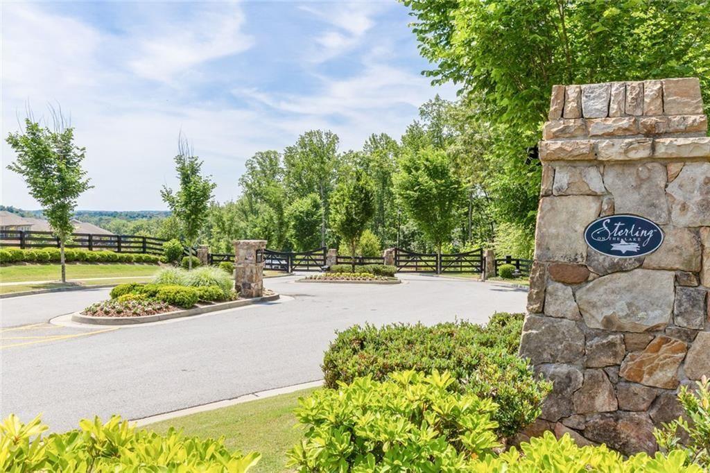 6853 River Rock Drive