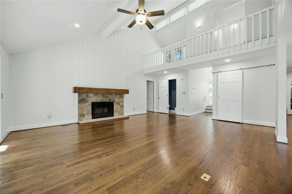 2990 Ascot Lane