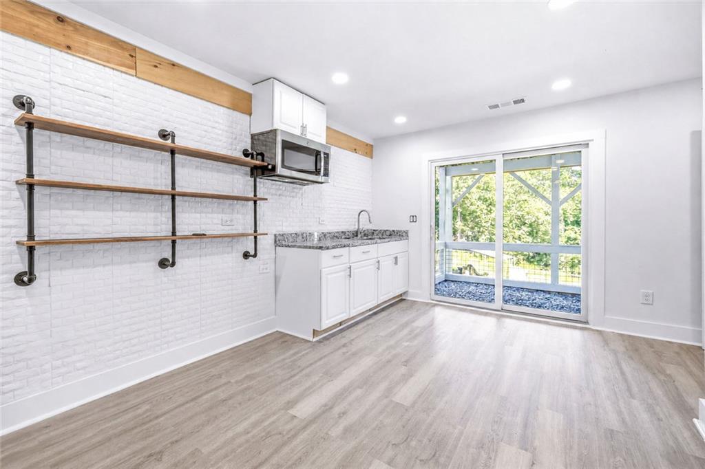 5875 Maple Creek Drive