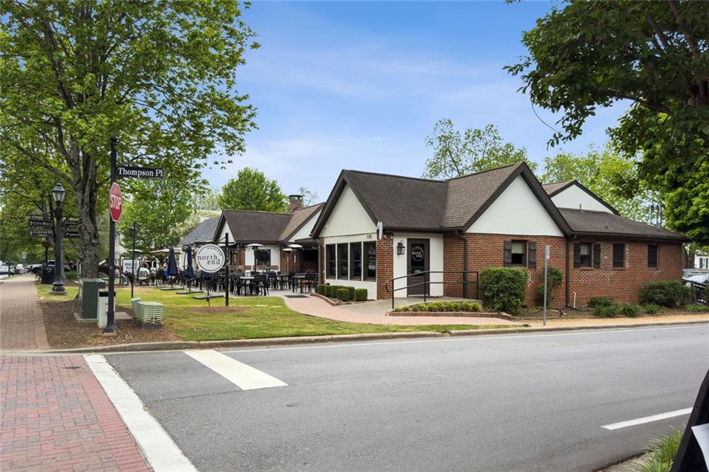 5511 Waters Edge Trail