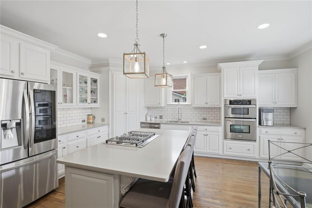 5511 Waters Edge Trail