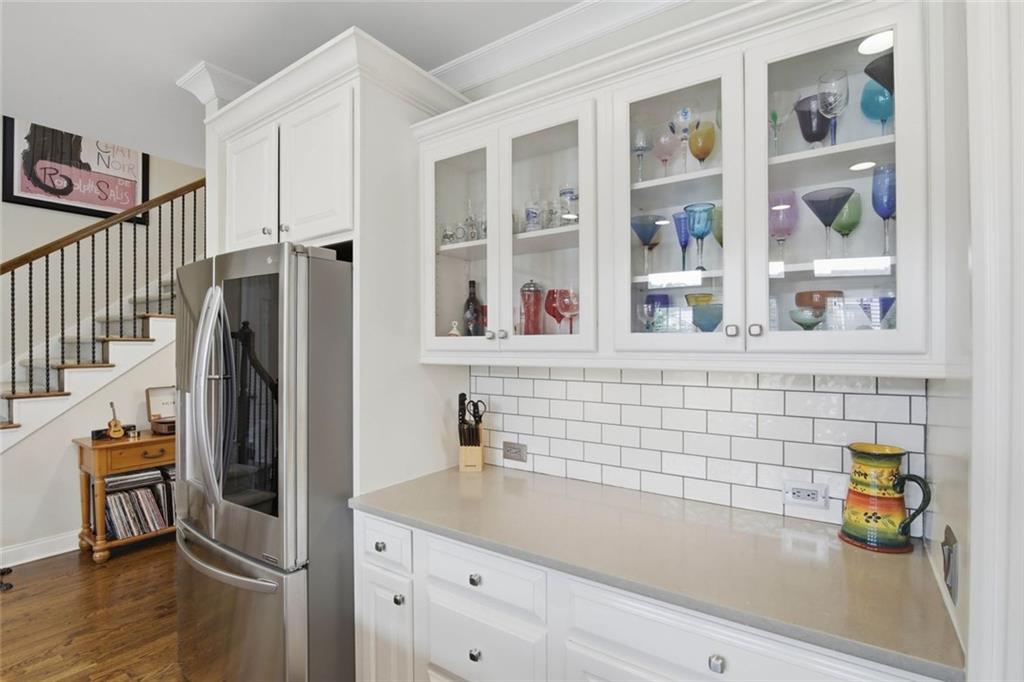5511 Waters Edge Trail