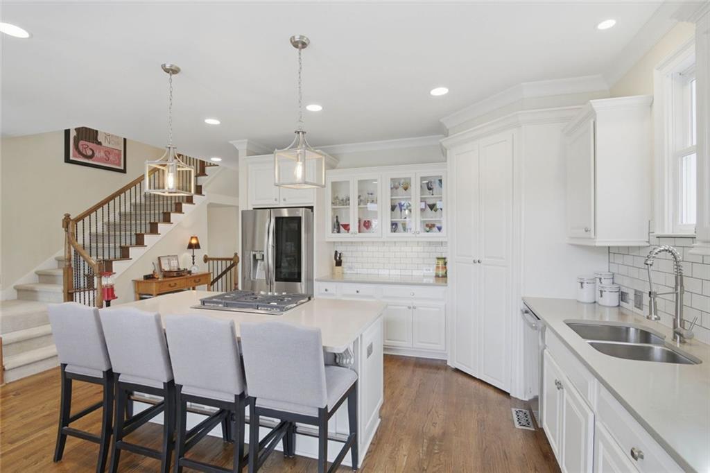 5511 Waters Edge Trail
