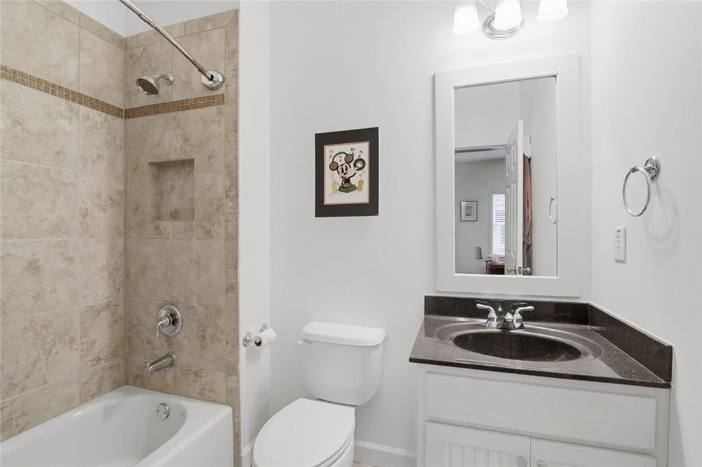 5511 Waters Edge Trail