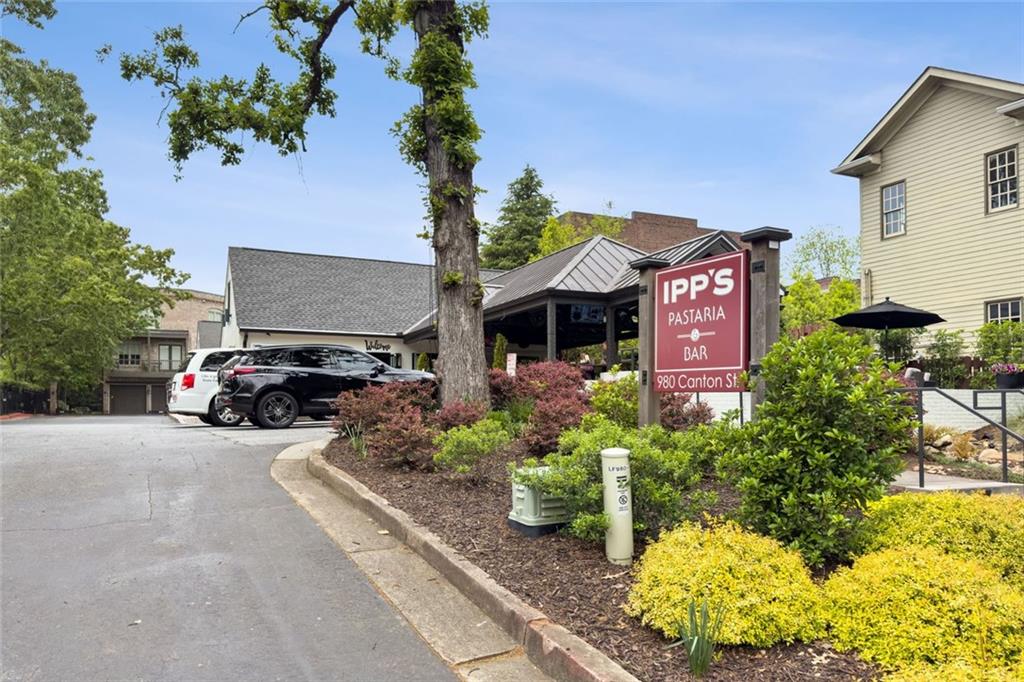 5511 Waters Edge Trail