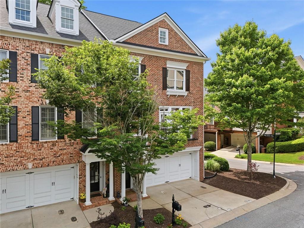 5511 Waters Edge Trail