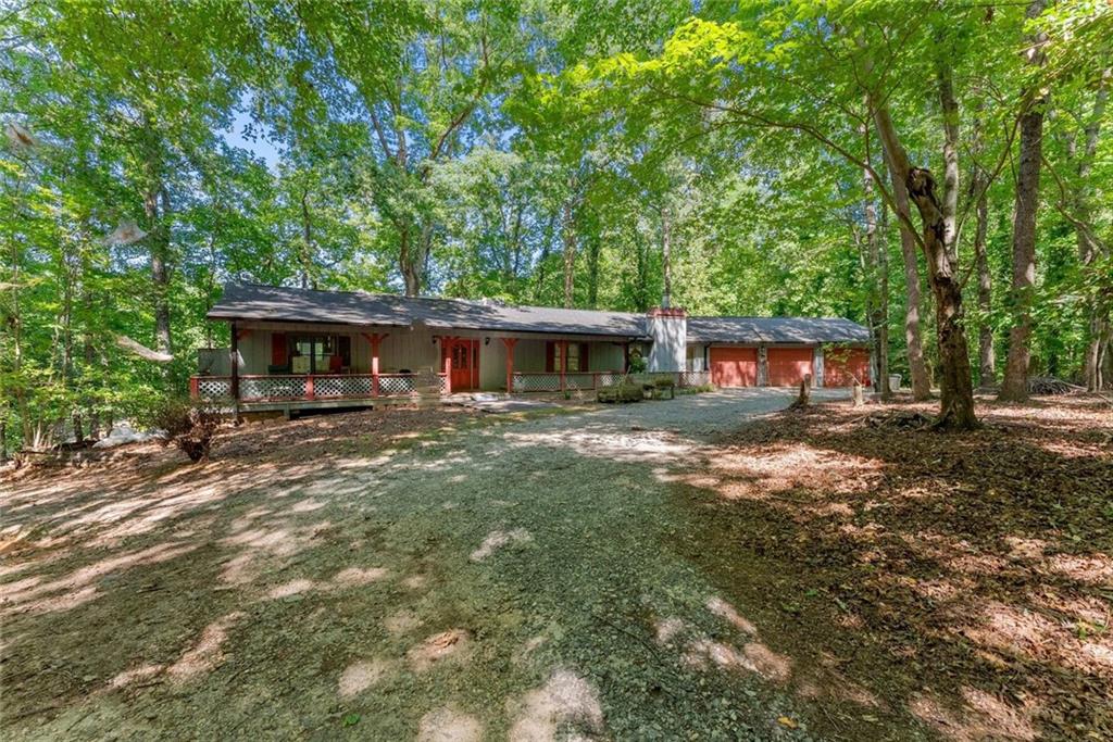 901 Peachtree Cove