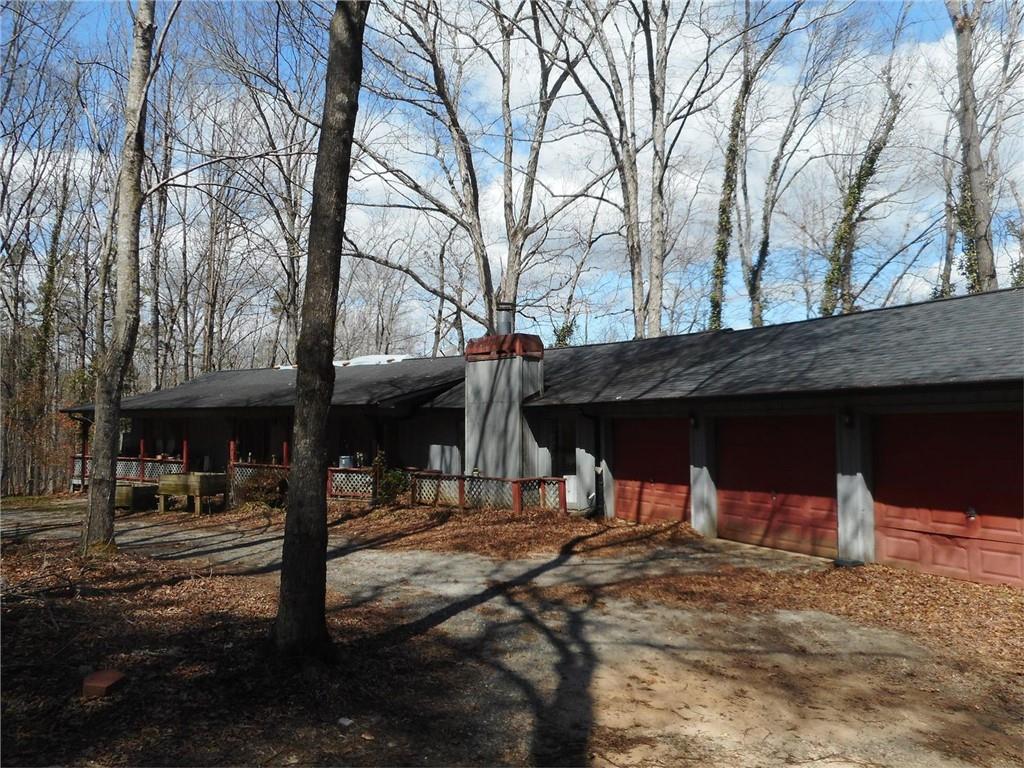901 Peachtree Cove