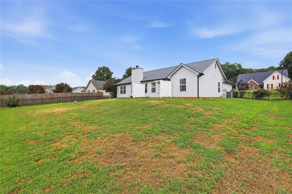 953 Jefferson Walk Circle