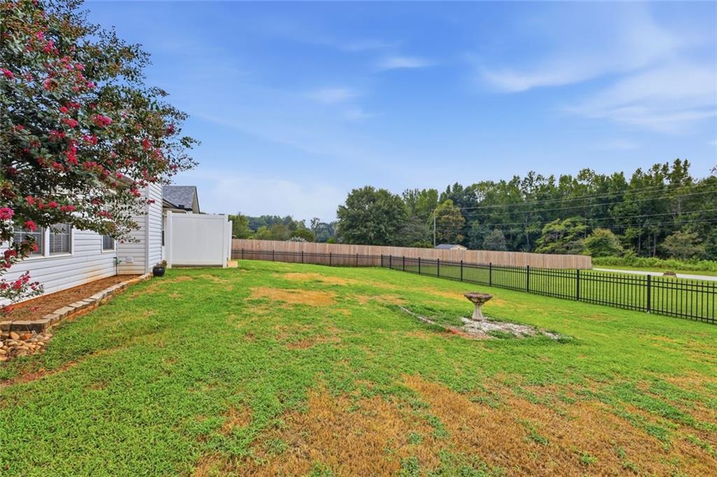 953 Jefferson Walk Circle