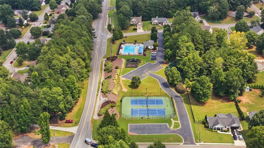 953 Jefferson Walk Circle