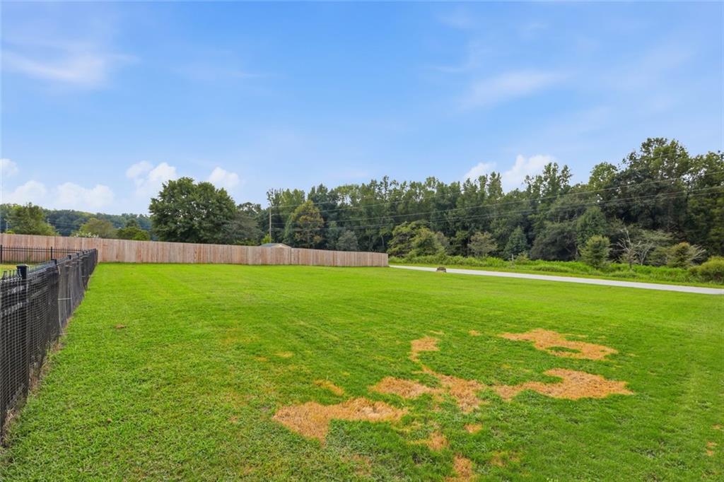953 Jefferson Walk Circle