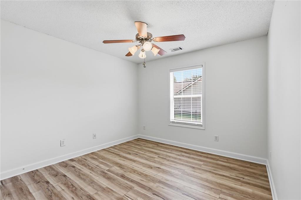953 Jefferson Walk Circle