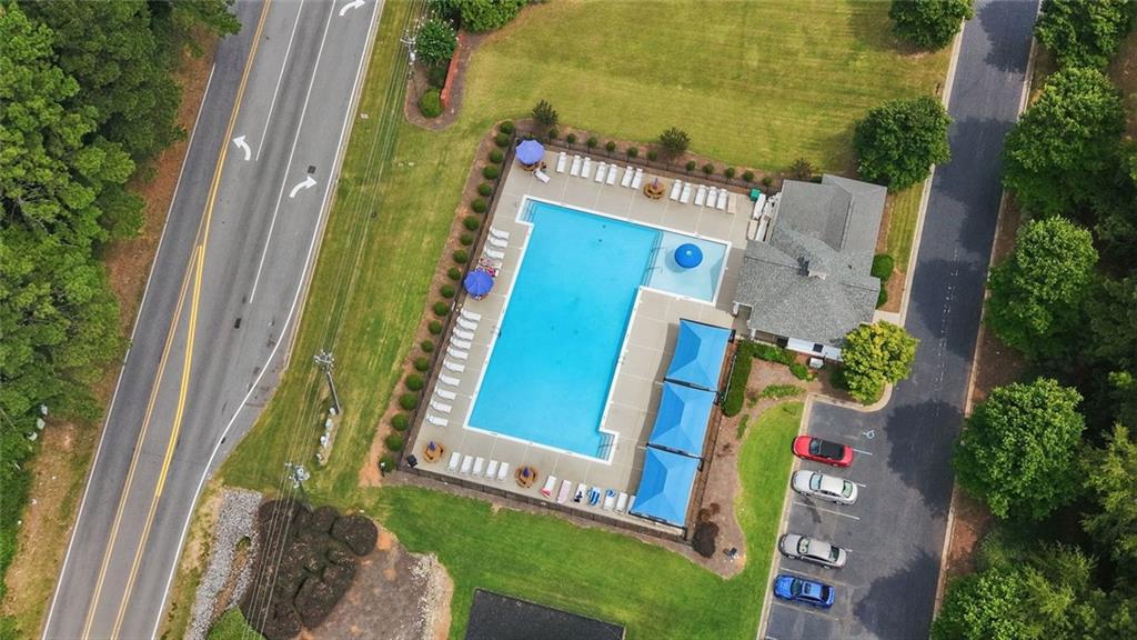 953 Jefferson Walk Circle