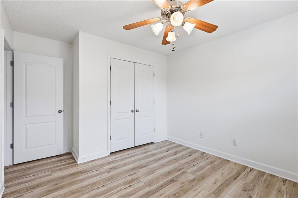 953 Jefferson Walk Circle