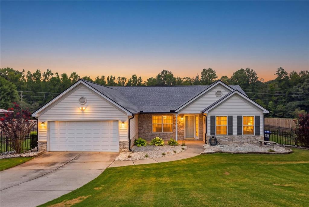 953 Jefferson Walk Circle