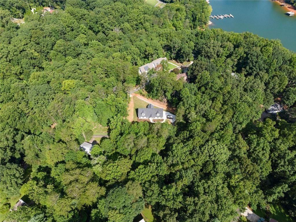 6711 Wildwood Trail