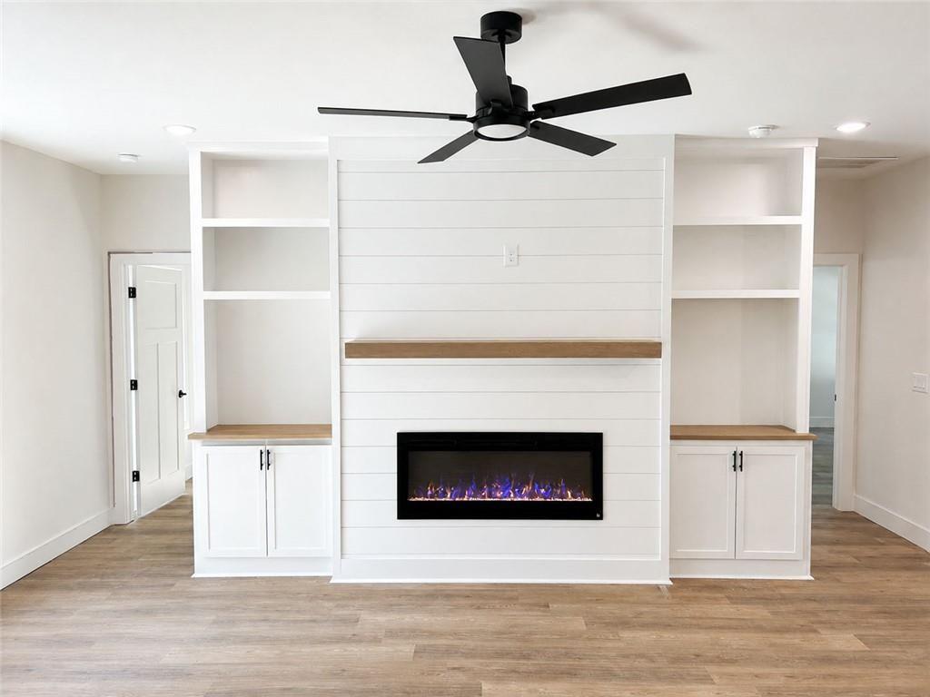 6711 Wildwood Trail