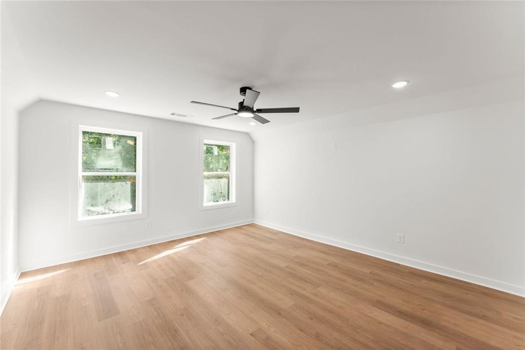 6711 Wildwood Trail