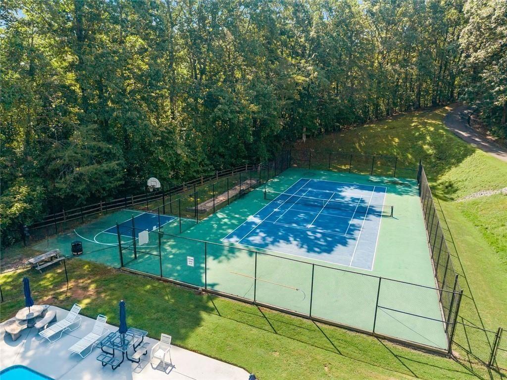 6711 Wildwood Trail
