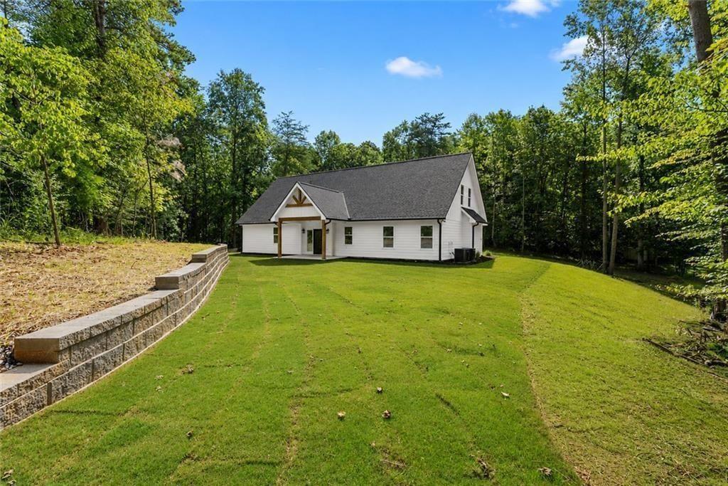 6711 Wildwood Trail