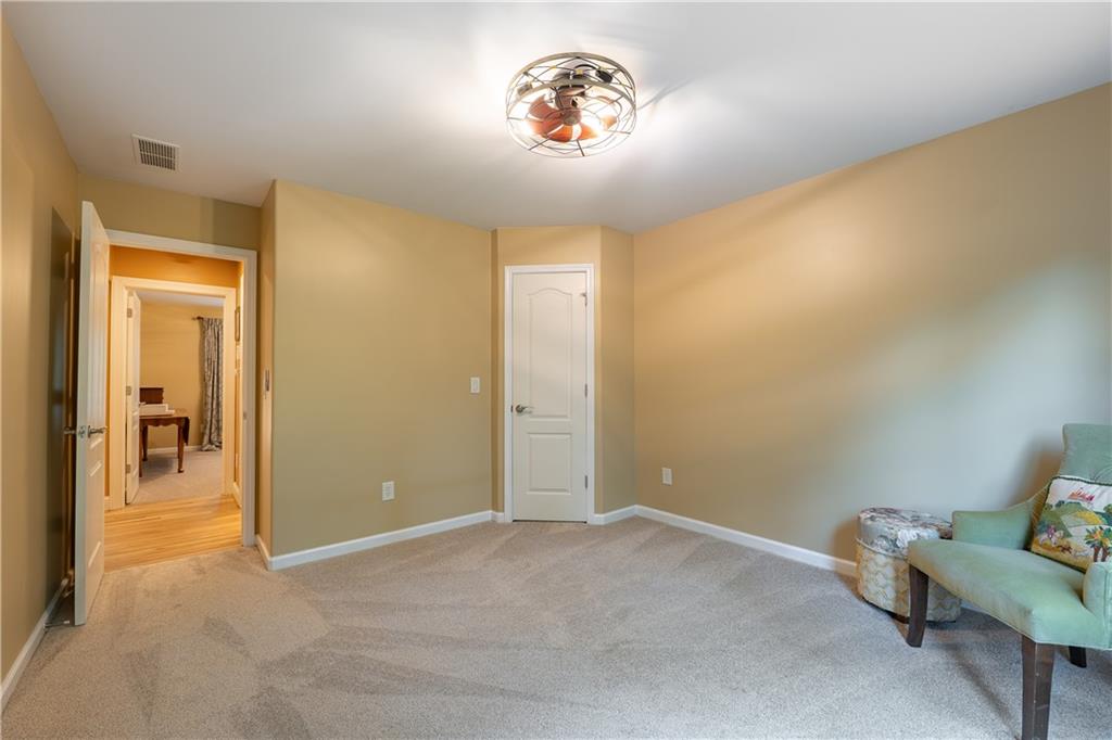 155 Willow Oak Lane