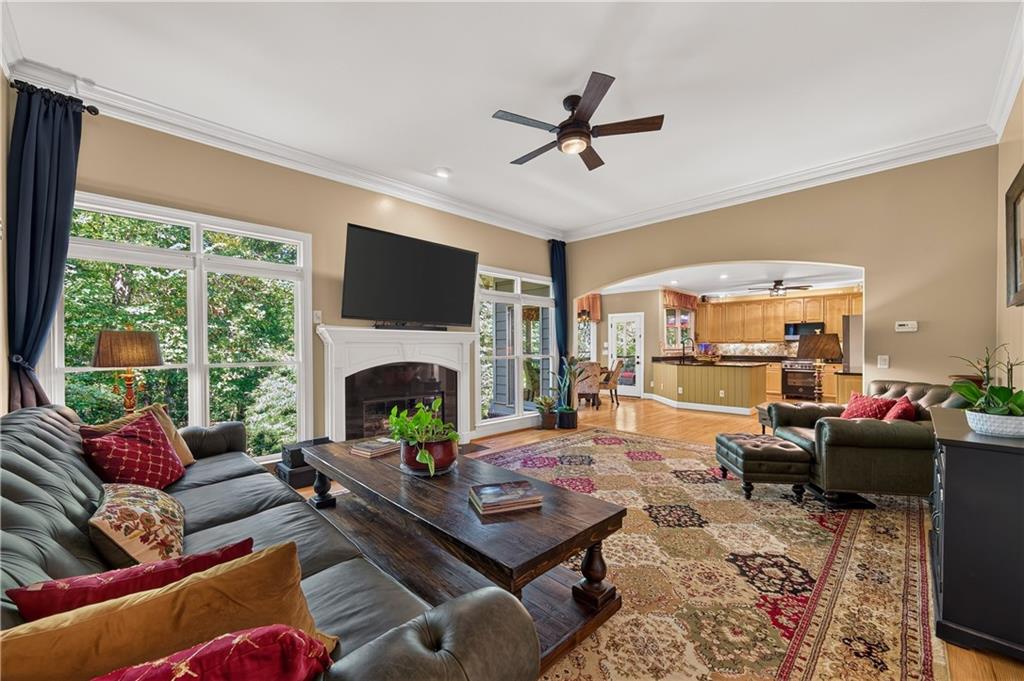 155 Willow Oak Lane