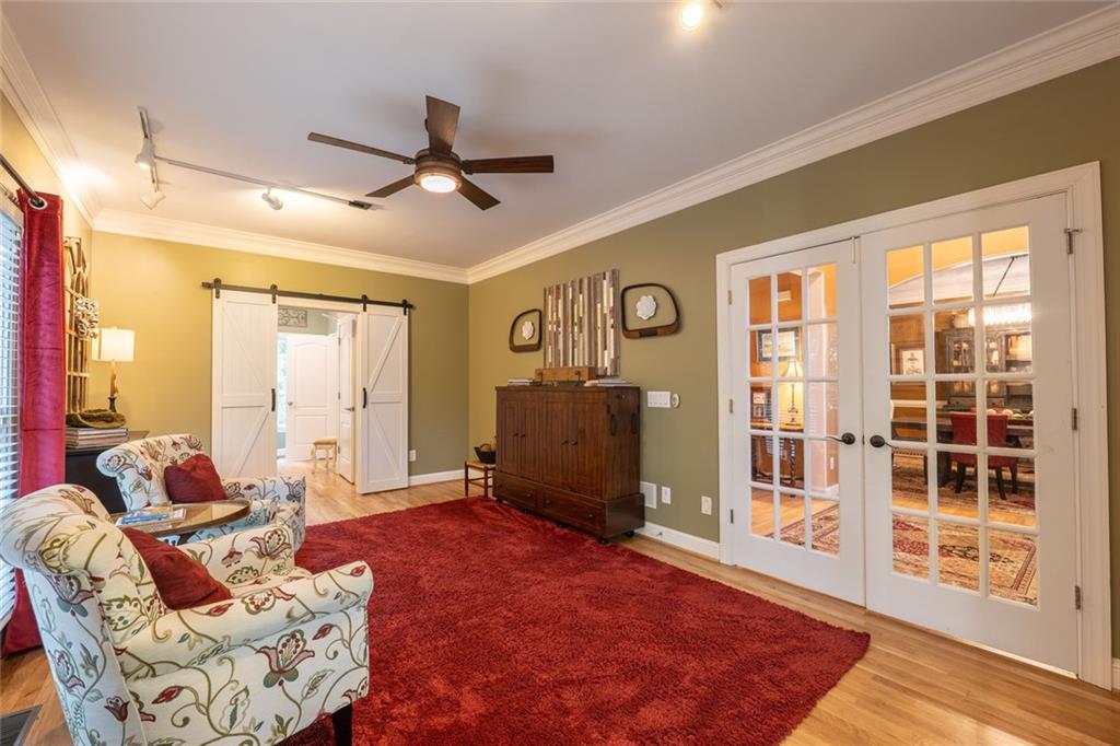 155 Willow Oak Lane