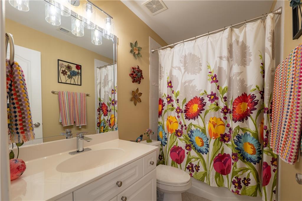 155 Willow Oak Lane