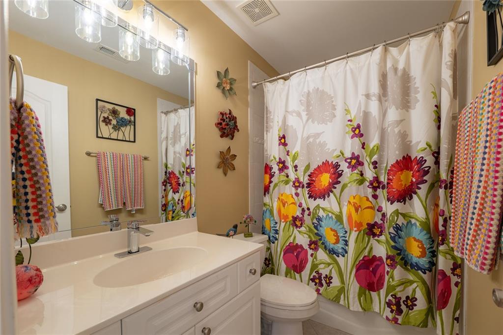 155 Willow Oak Lane