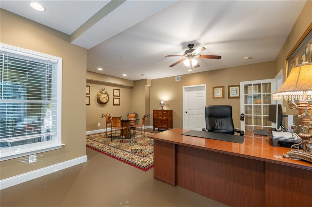 155 Willow Oak Lane