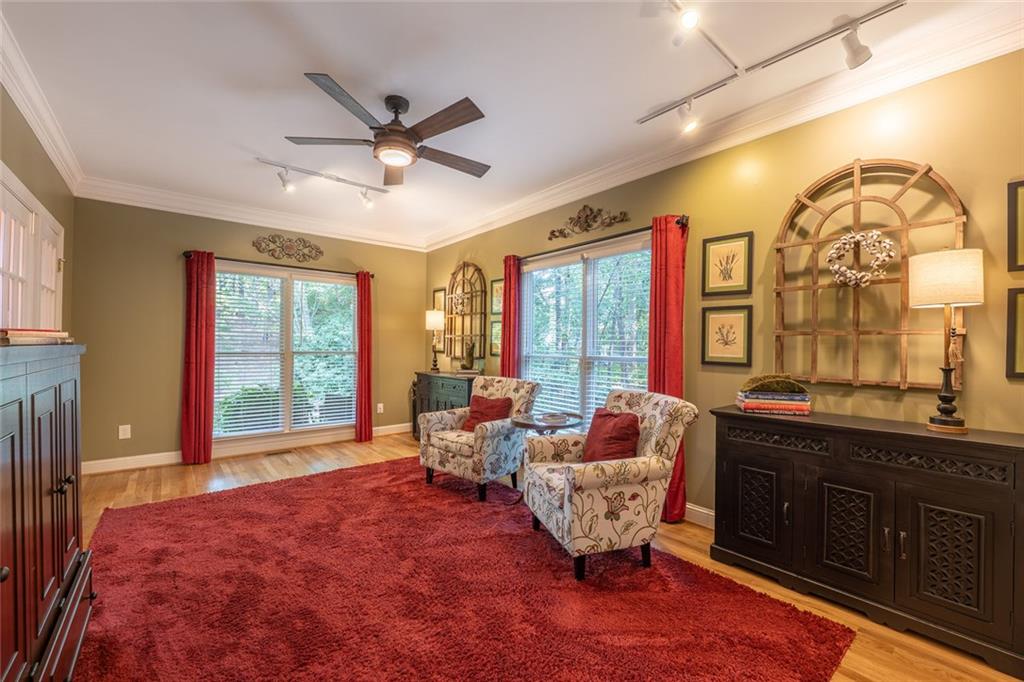 155 Willow Oak Lane