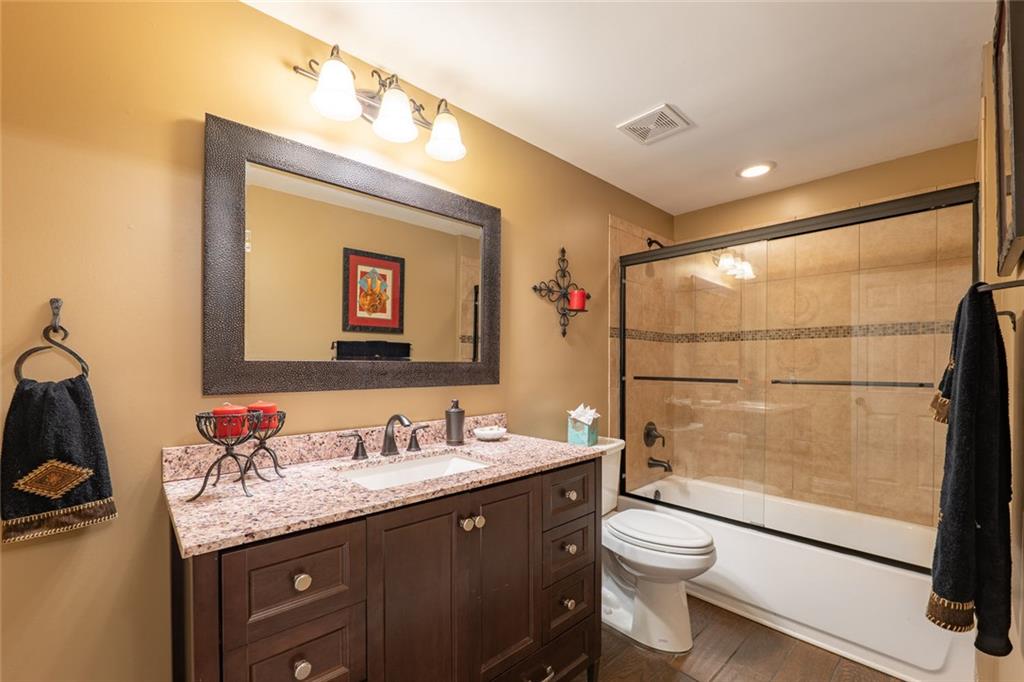 155 Willow Oak Lane