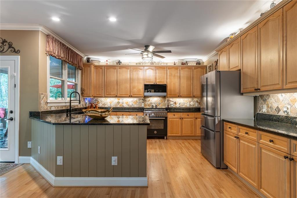 155 Willow Oak Lane