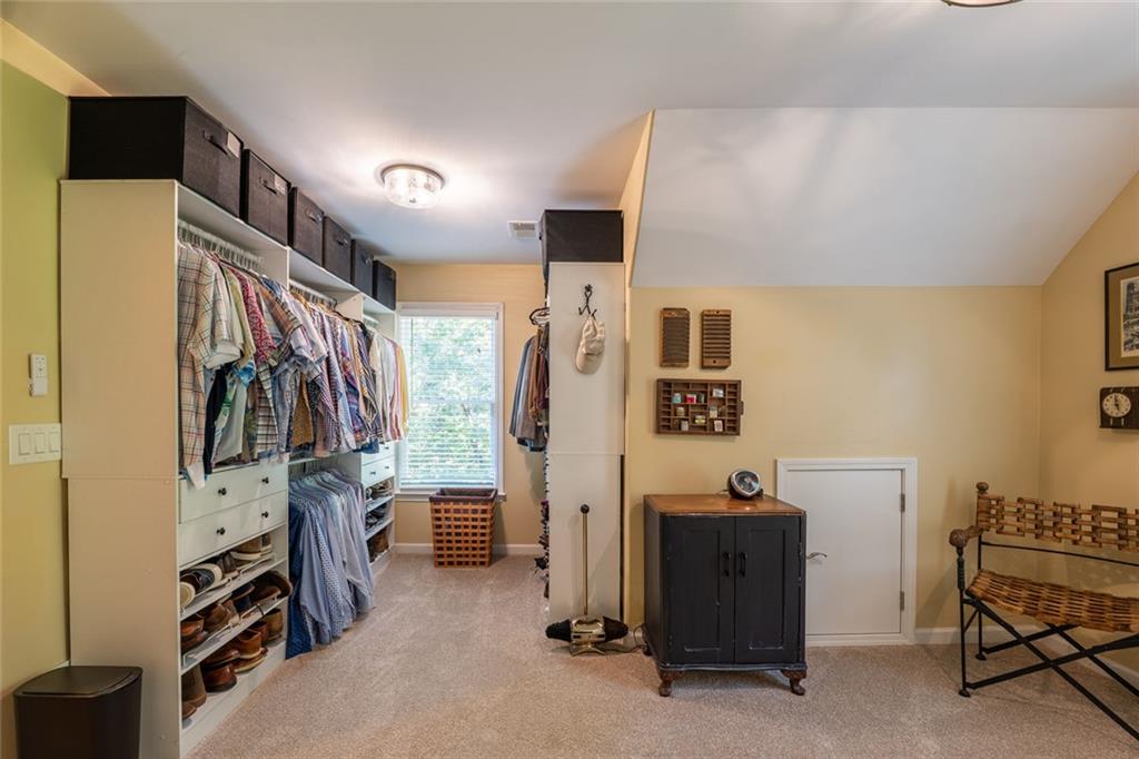 155 Willow Oak Lane