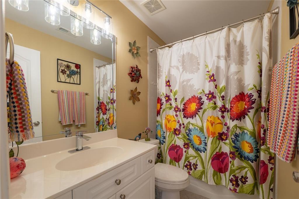 155 Willow Oak Lane