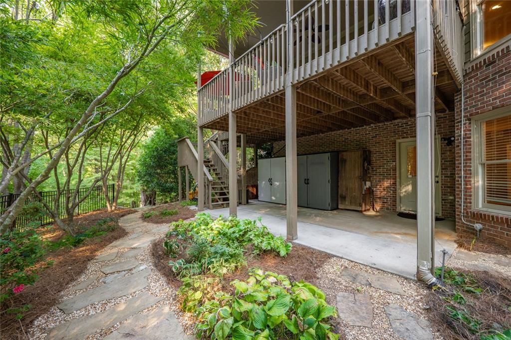 155 Willow Oak Lane