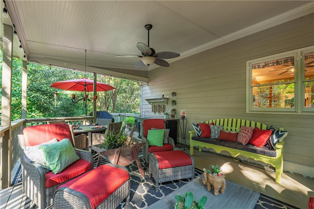 155 Willow Oak Lane