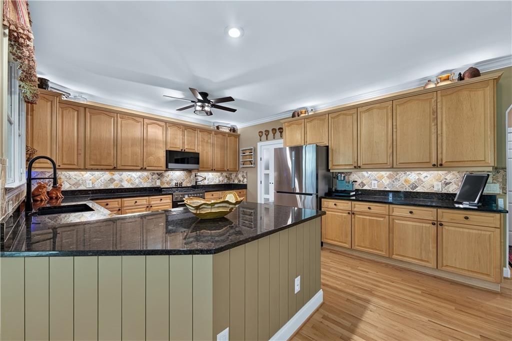 155 Willow Oak Lane