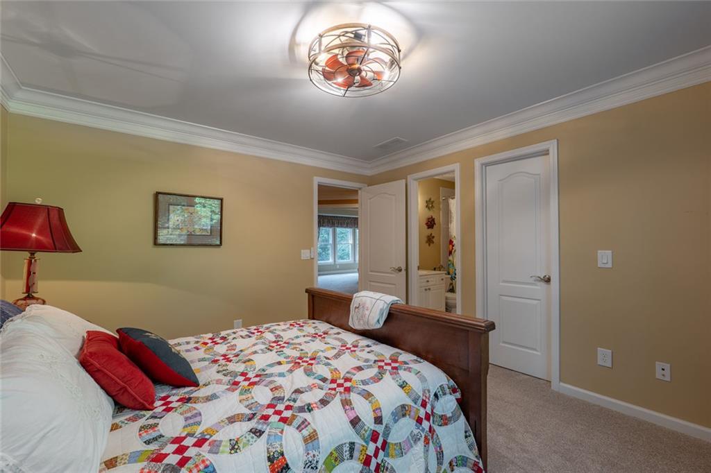 155 Willow Oak Lane
