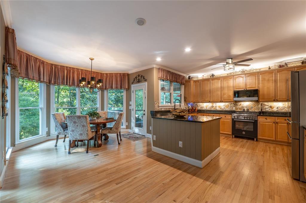 155 Willow Oak Lane