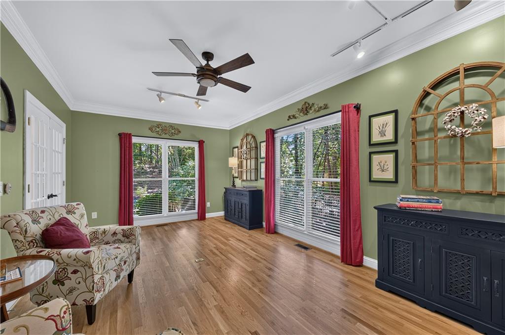 155 Willow Oak Lane