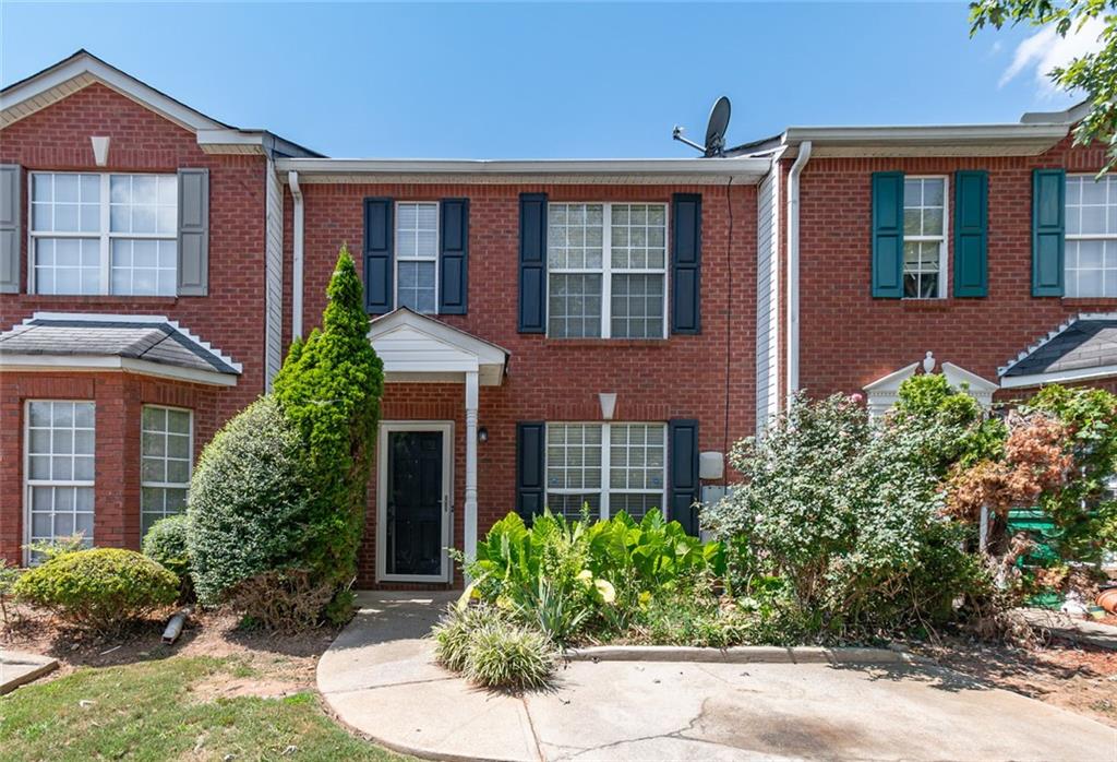 5550 Strathmoor Manor Circle